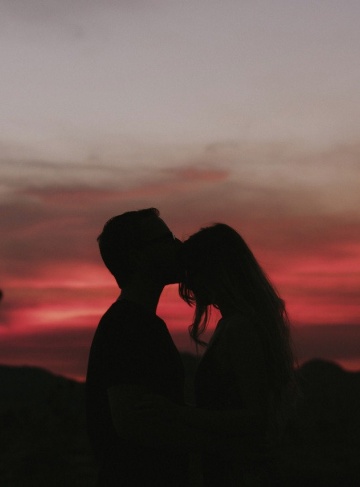 无敌的我被女神们教育了（褚梓）限时免费小说全集下载‌_从无敌到懂得爱的旅程，成长总伴随挑战与启迪